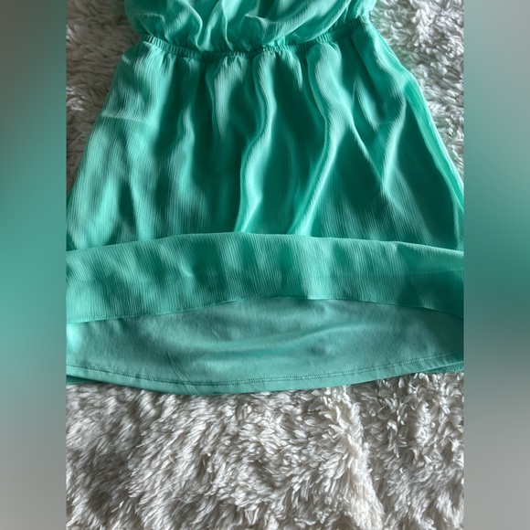 Express / Strapless Dress / Built-In Slip / Stretch Fit / No Slip / XSTP / SM - Picture 5 of 7